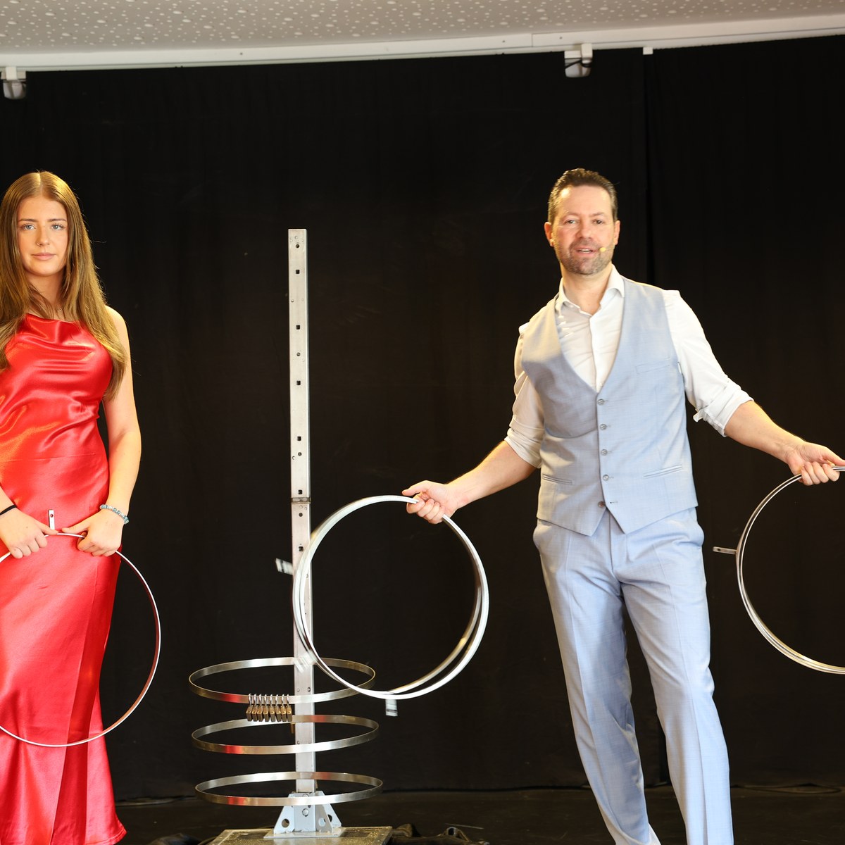 Große Illusion auf der Bühne